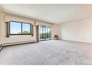 Photo #6: 2340218 Listing