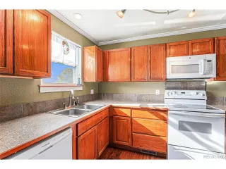 Photo #3: 2343763 Listing 