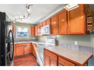 Photo #4: 2343763 Listing 