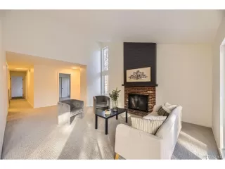 Photo #6: 2347789 Listing