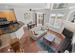 Photo #3: 2348099 Listing