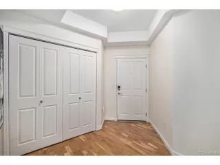 Photo #3: 2348157 Listing