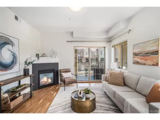 Photo #6: 2348157 Listing