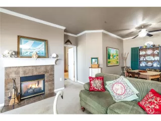 Photo #6: 2348830 Listing