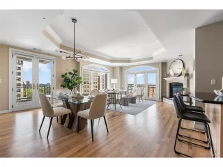 Photo #6: 2348833 Listing 
