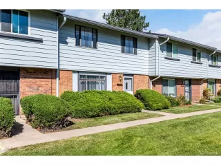 Photo #2: 2352678 Listing