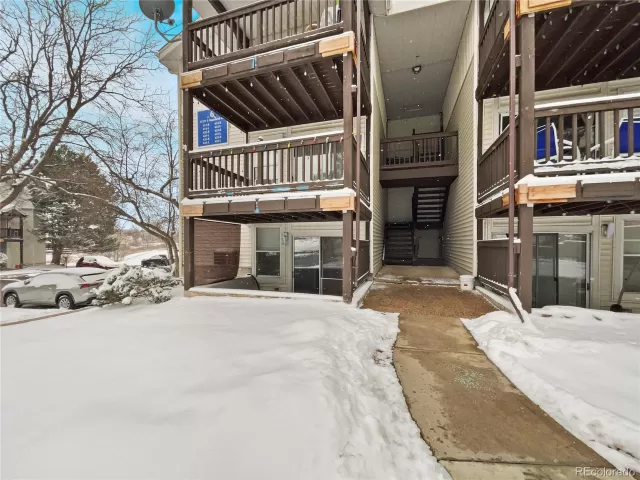 MLS: 2353895 Condo For Sale