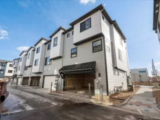 Photo #2: 2354669 Listing