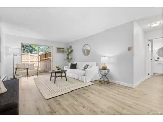 Photo #2: 2354988 Listing 