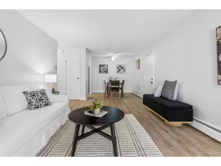 Photo #4: 2354988 Listing 