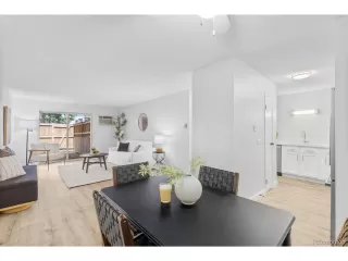 Photo #6: 2354988 Listing 