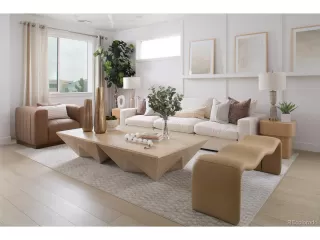 Photo #5: 2356939 Listing 