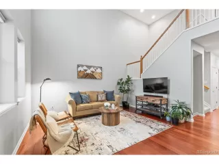 Photo #4: 2358198 Listing