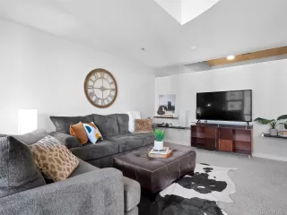 Photo #2: 2359972 Listing 