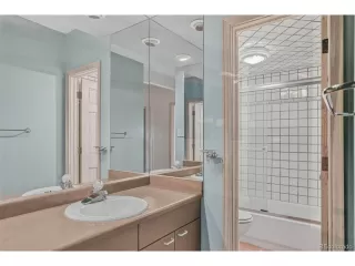 Photo #4: 2360932 Listing 