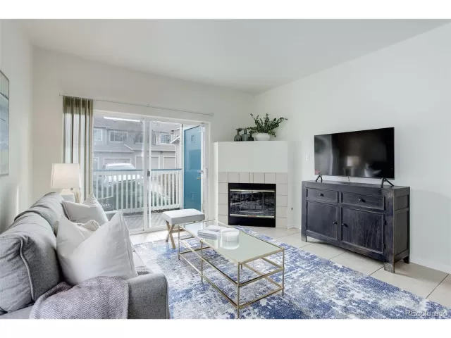 MLS: 2362215 Condo For Sale