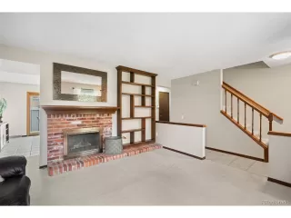 Photo #4: 2363702 Listing 