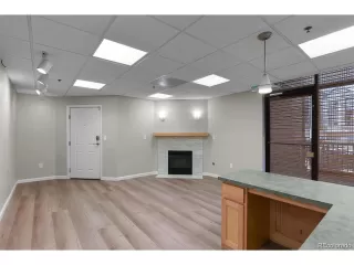 Photo #4: 2364994 Listing