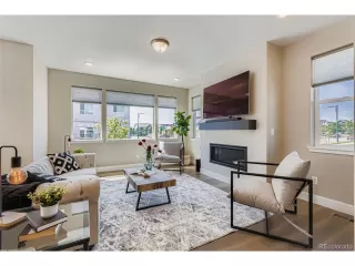 Photo #3: 2365606 Listing 