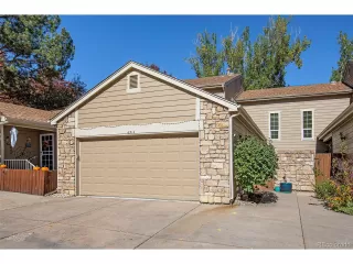 Photo #4: 2371069 Listing