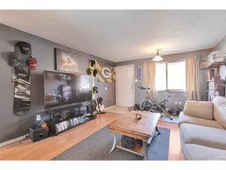 Photo #2: 2372895 Listing