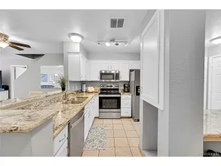 Photo #6: 2374256 Listing 