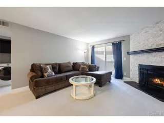 Photo #5: 2376150 Listing