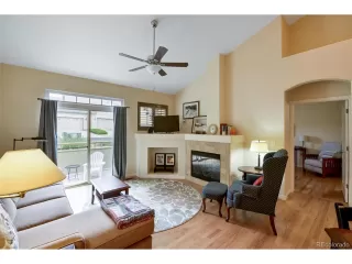 Photo #6: 2378653 Listing 