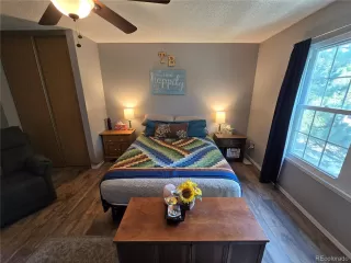 Photo #6: 2380170 Listing