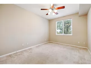 Photo #3: 2381838 Listing