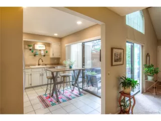 Photo #4: 2381910 Listing 