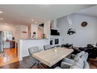 Photo #5: 2382804 Listing 