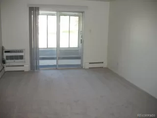 Photo #2: 2383040 Listing 