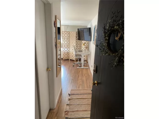 MLS: 2383868 Condo For Sale