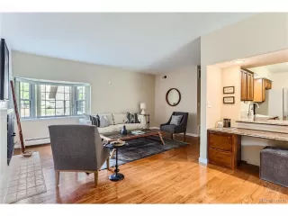 Photo #3: 2385237 Listing 