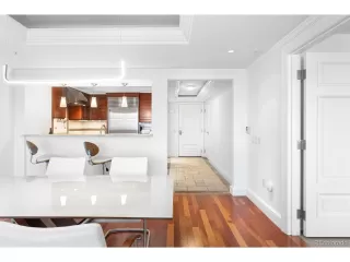 Photo #5: 2385487 Listing