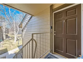 Photo #2: 2388181 Listing