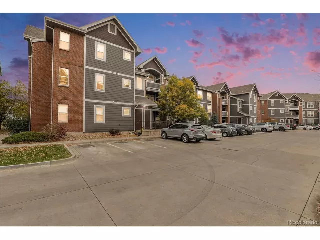 MLS: 2388544 Condo For Sale