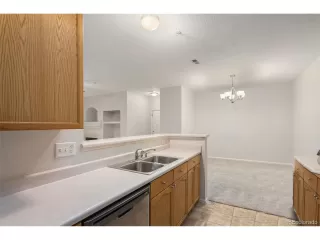 Photo #5: 2388544 Listing