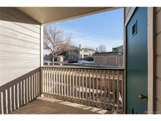 Photo #6: 2389931 Listing 