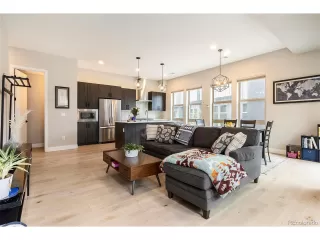 Photo #2: 2394351 Listing