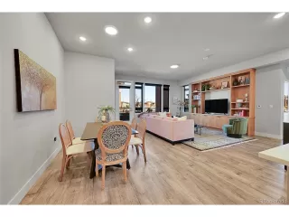 Photo #3: 2394628 Listing 