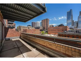 Photo #3: 2394714 Listing