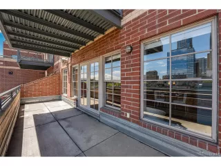 Photo #4: 2394714 Listing