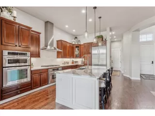 Photo #3: 2395054 Listing 