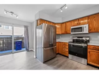 Photo #3: 2395720 Listing