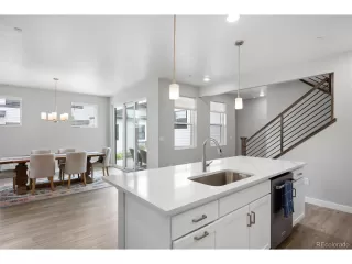 Photo #3: 2395785 Listing 