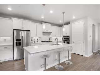 Photo #4: 2395785 Listing 