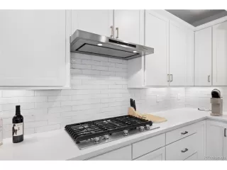 Photo #6: 2395785 Listing 