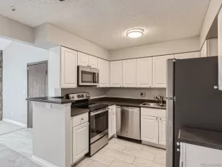 Photo #3: 2396711 Listing